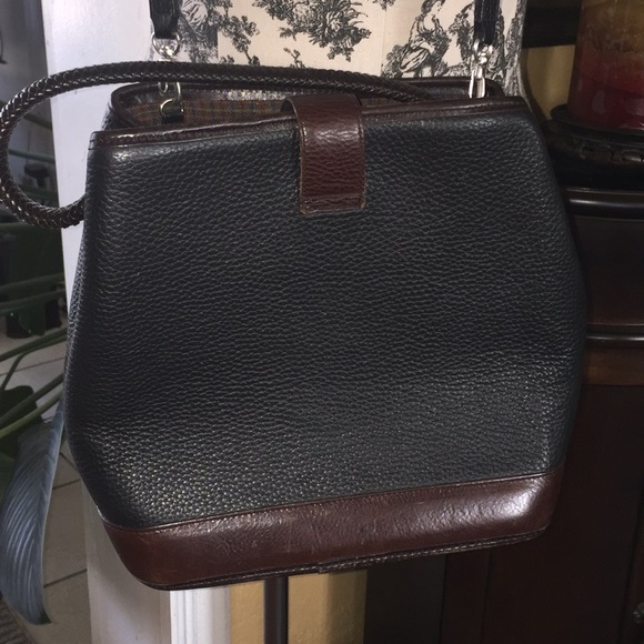 Brighton purse.  Removable strap - Picture 8 of 9